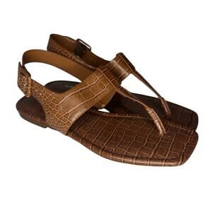 NWOT Nine West Define Flat Thong Sandals Size 7.5M